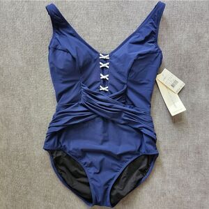 Gottex Tutti Frutti Navy Blue center criss cross detailing One piece swimsuit 12